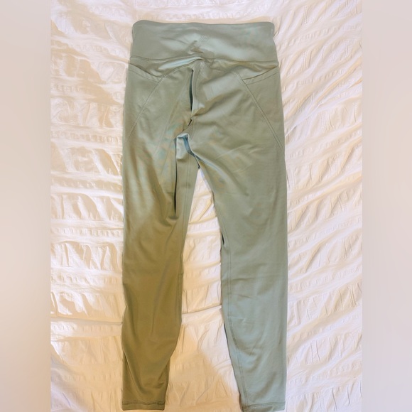 All in Motion Light Green Leggings - Picture 2 of 3